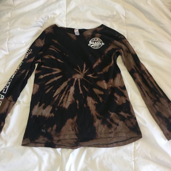 black bleach dyes shirt - Picture 1 of 2